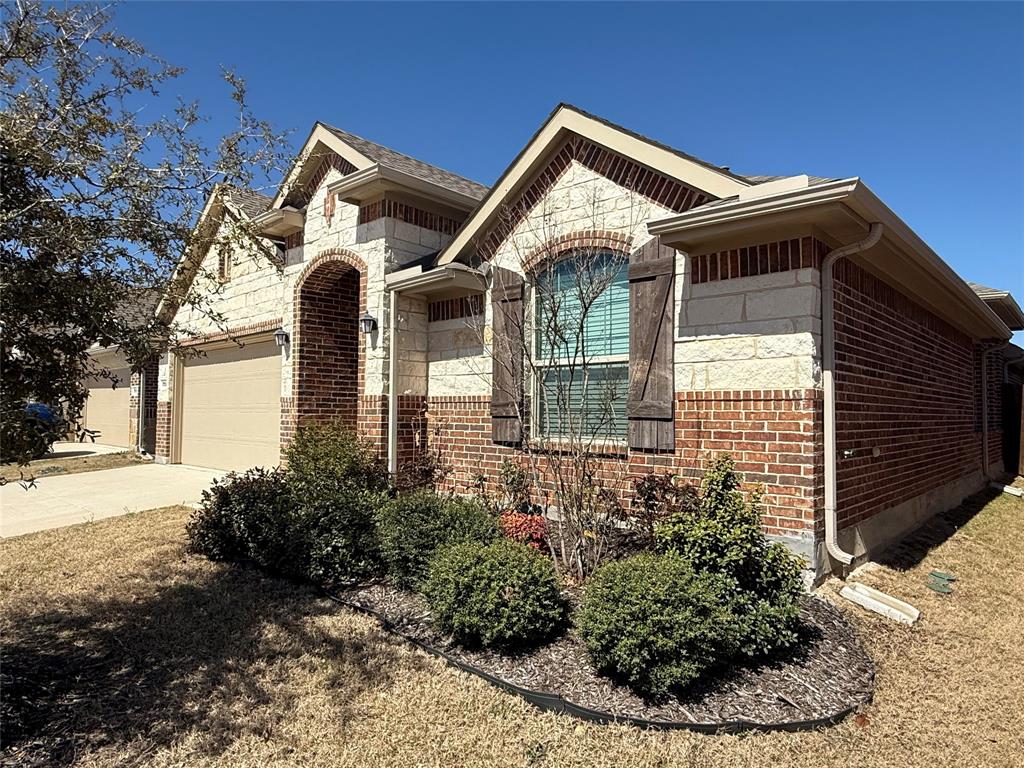 1705 Victoria Drive