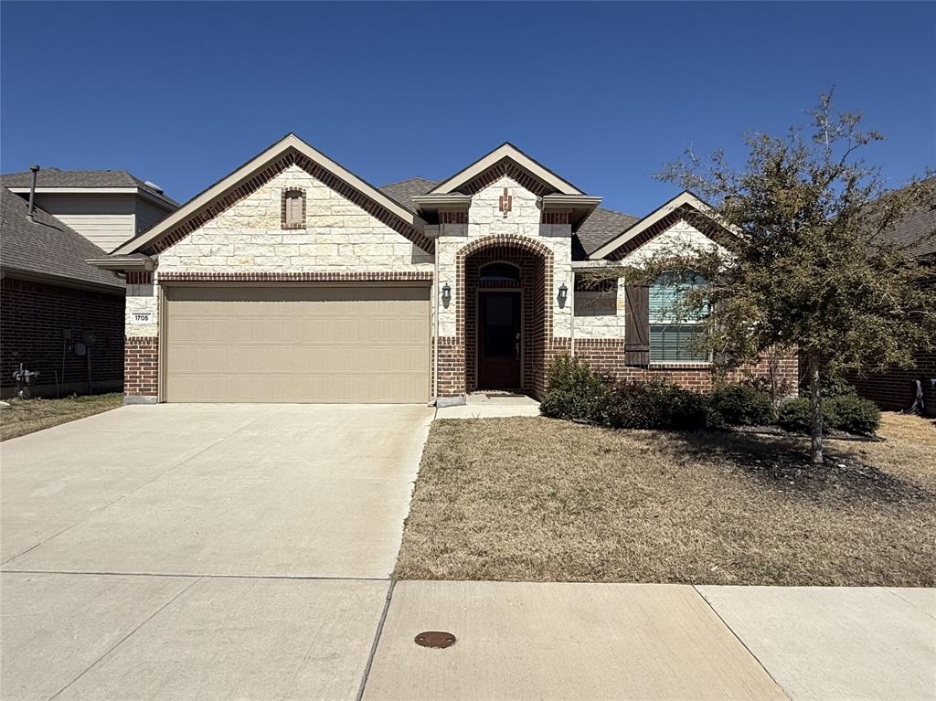 1705 Victoria Drive