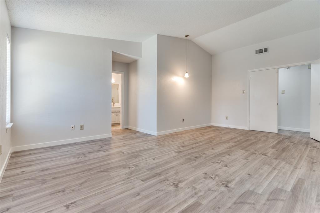 University Estates - Residential Lease