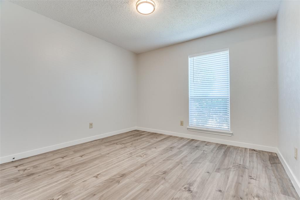 University Estates - Residential Lease