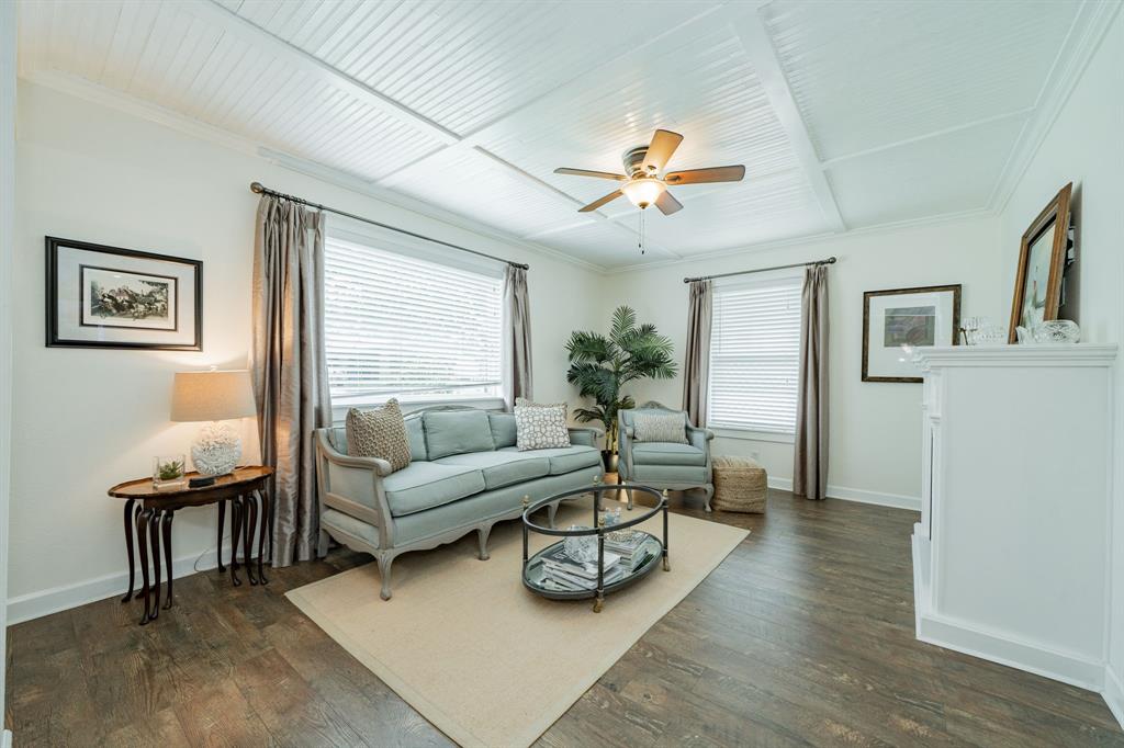 2532 Steven Drive