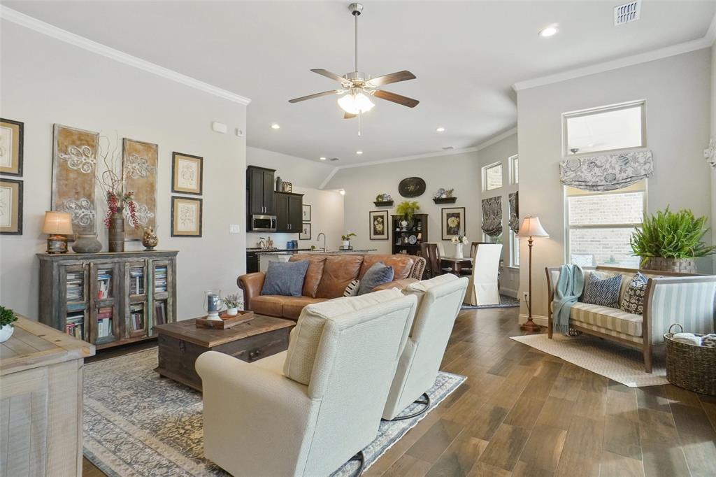 737 8th Street