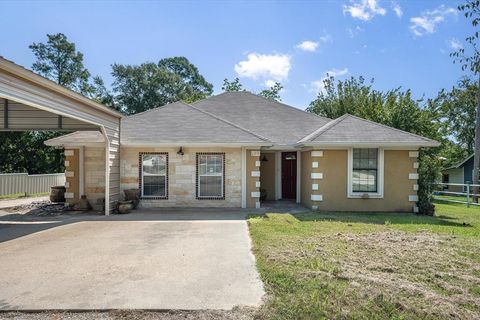 408 N Richardson Street Grand Saline TX 75140