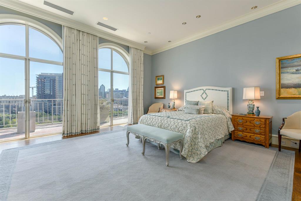 The Mansion Residence - Residential