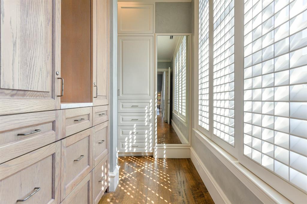 The Mansion Residence - Residential