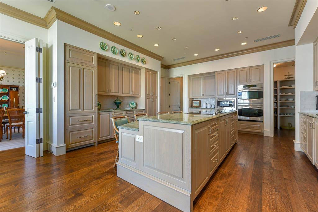 The Mansion Residence - Residential