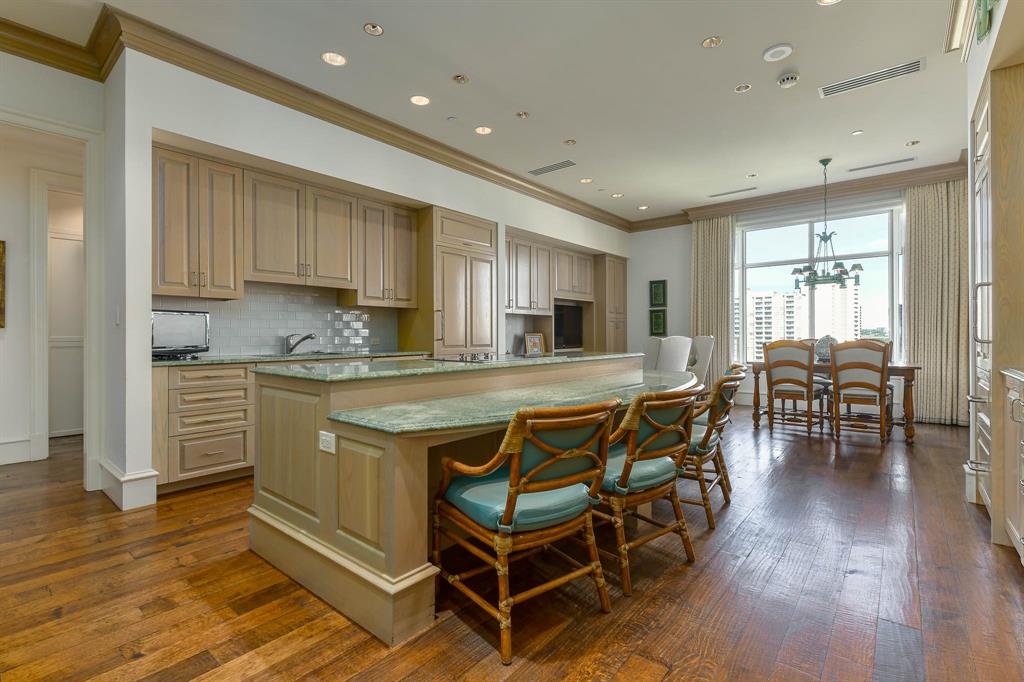 The Mansion Residence - Residential