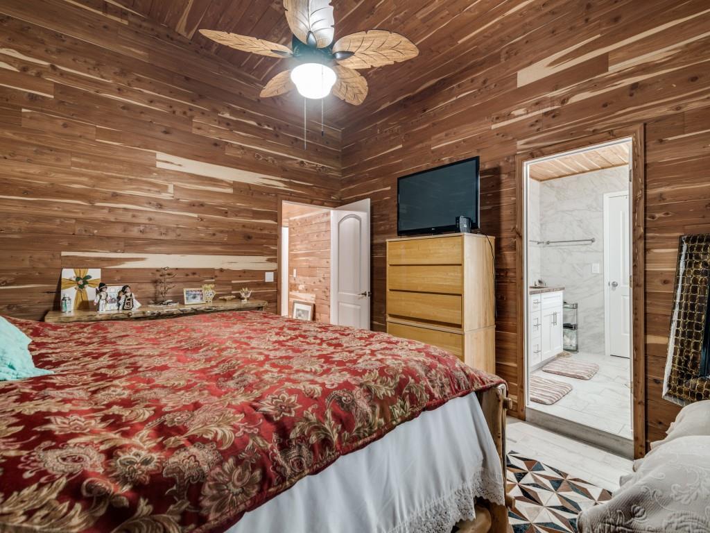 Hyde-A-Way-Valley - Residential