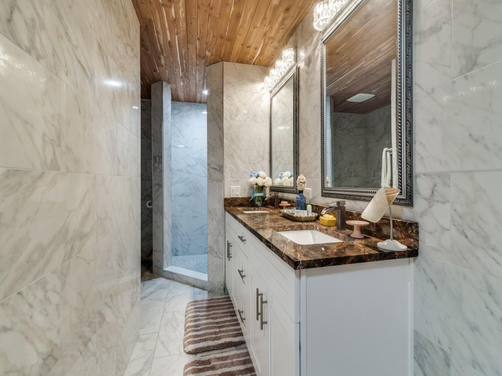 Hyde-A-Way-Valley - Residential