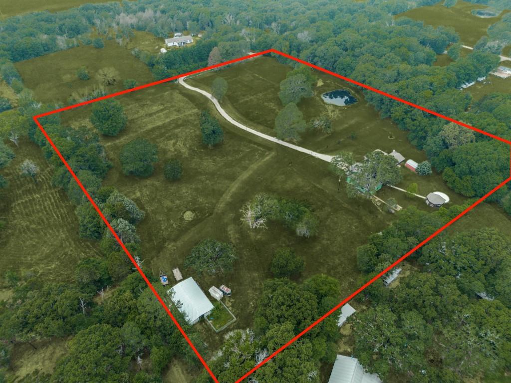 Hyde-A-Way-Valley - Residential