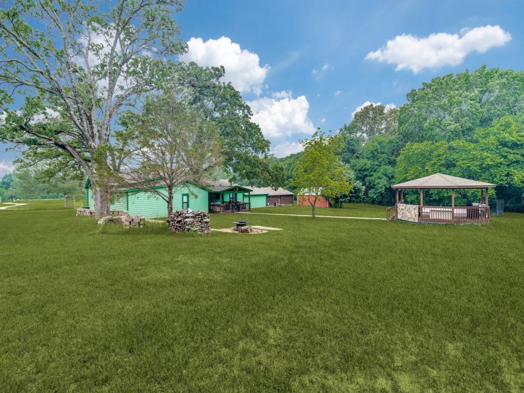 Hyde-A-Way-Valley - Residential