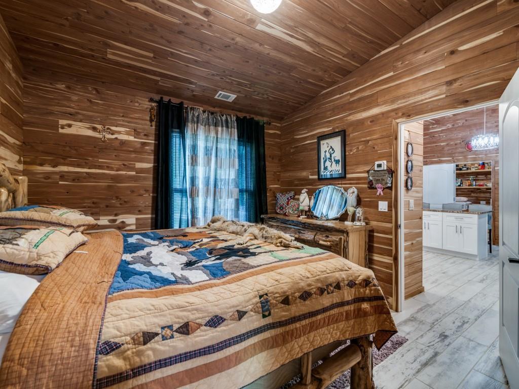 Hyde-A-Way-Valley - Residential