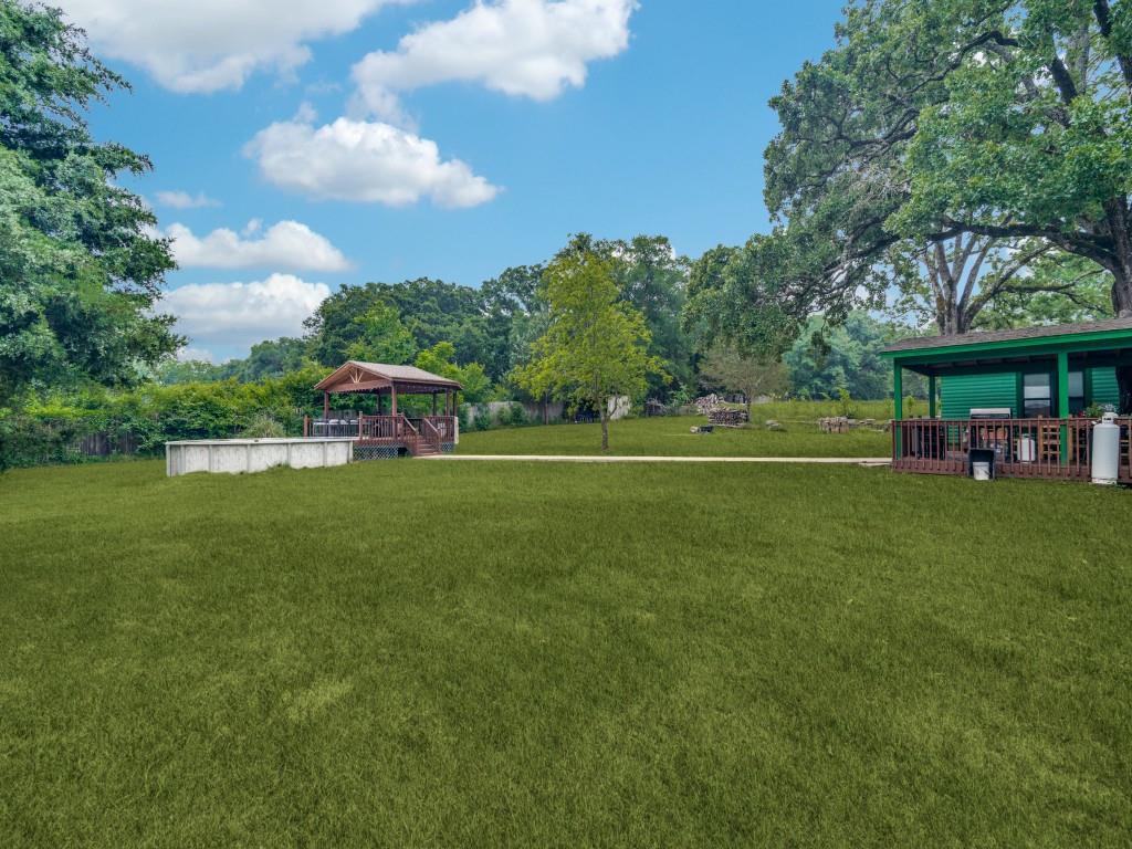 Hyde-A-Way-Valley - Residential