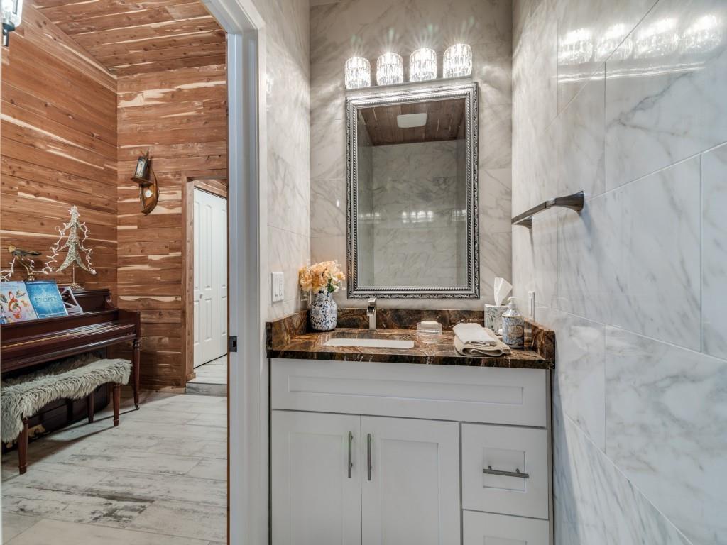 Hyde-A-Way-Valley - Residential