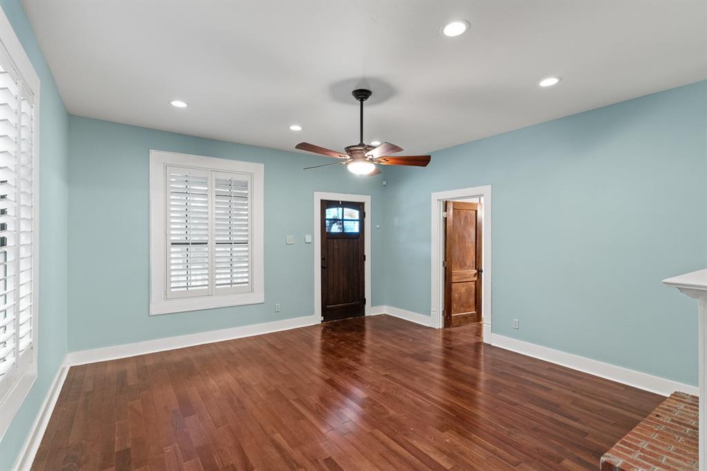 Bronx Park - Residential