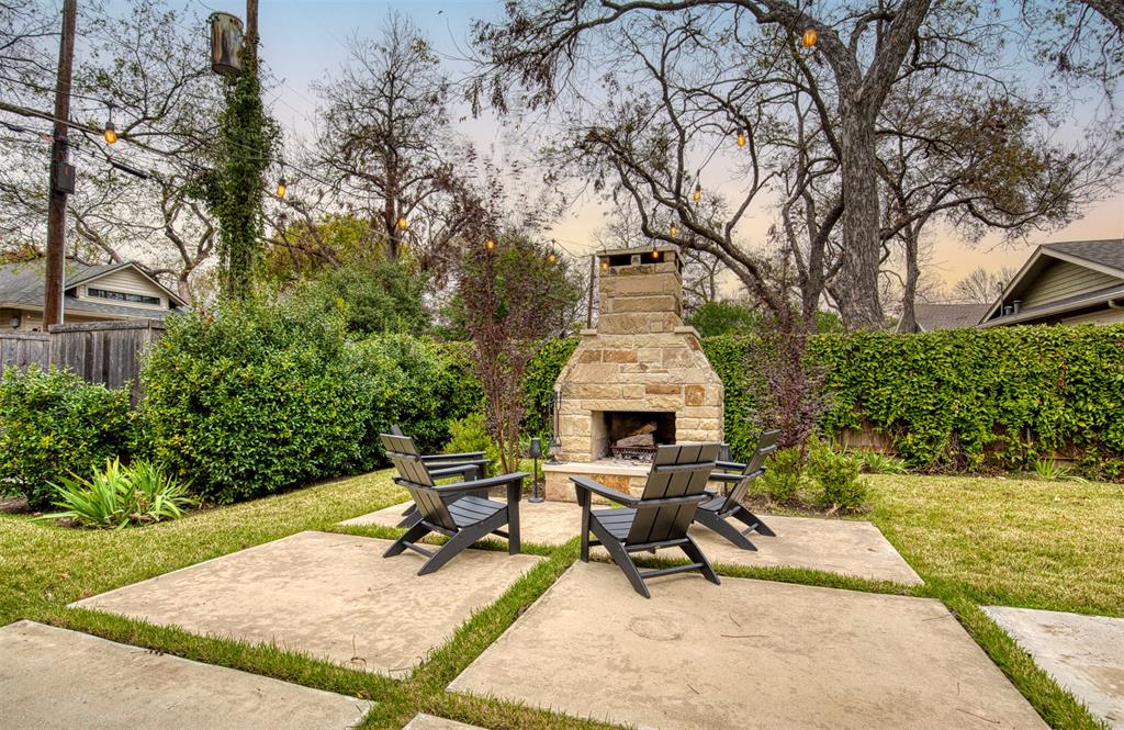 Winnetka Heights - Residential