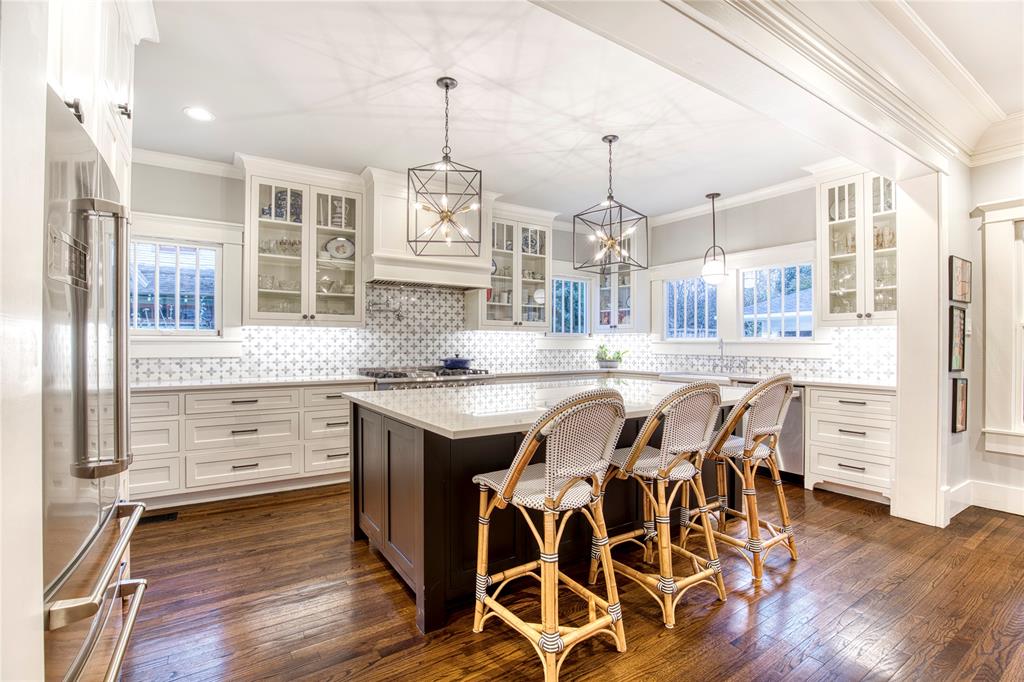 Winnetka Heights - Residential