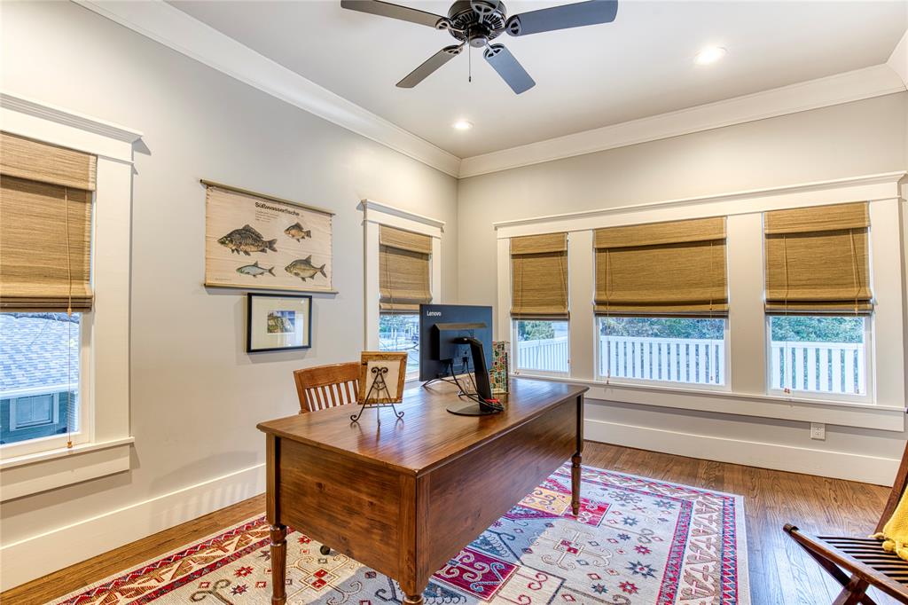 Winnetka Heights - Residential