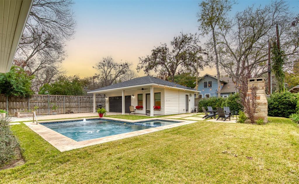 Winnetka Heights - Residential