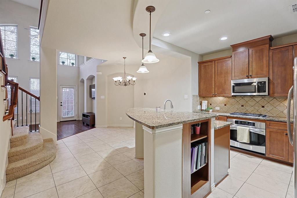 2264 Salado Drive