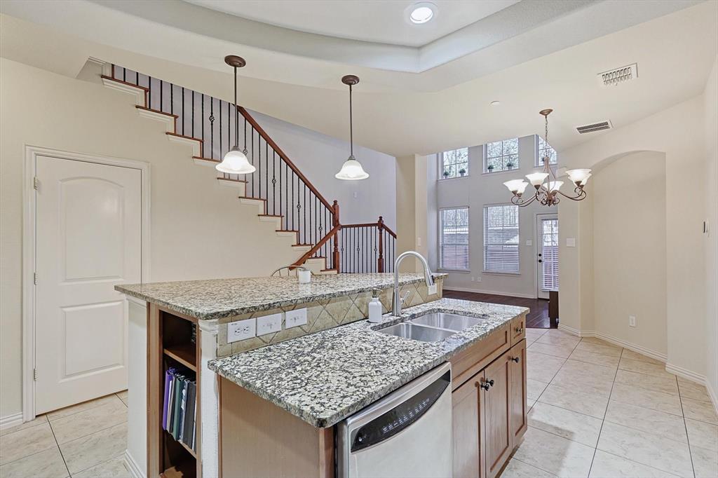 2264 Salado Drive