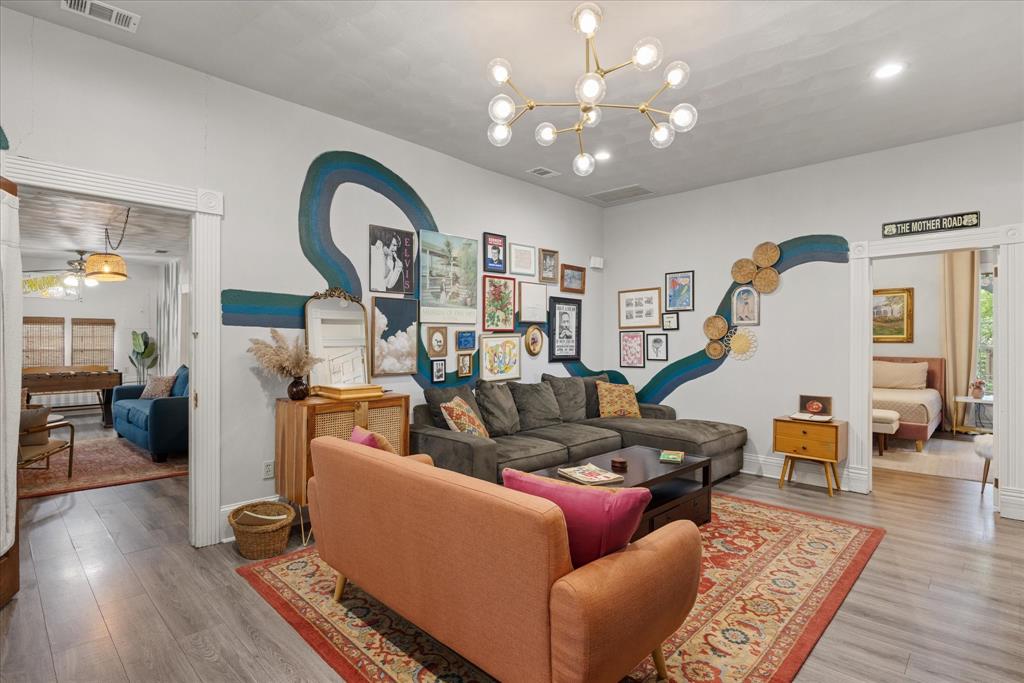 Crites - Commercial Sale