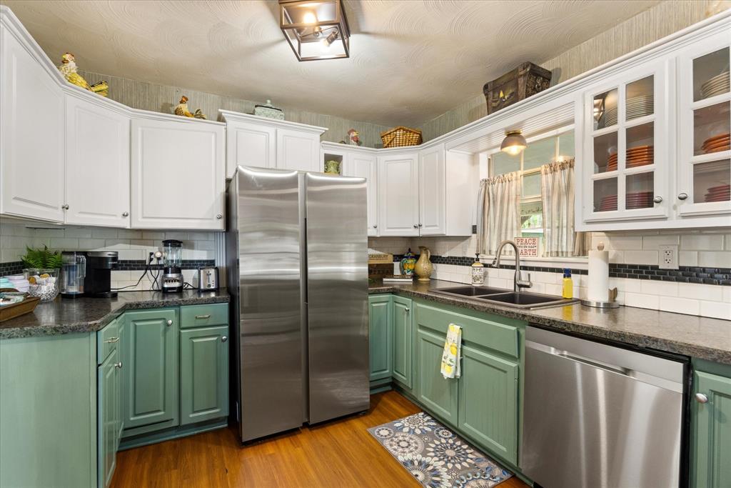 Crites - Commercial Sale