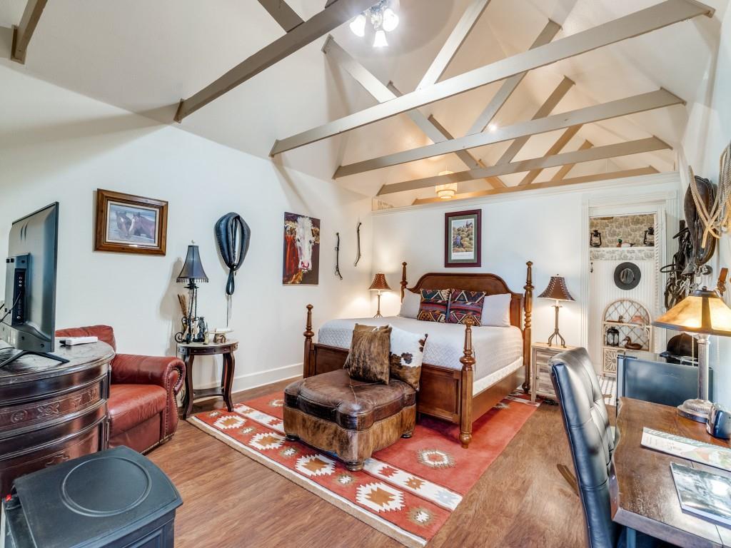 Crites - Commercial Sale