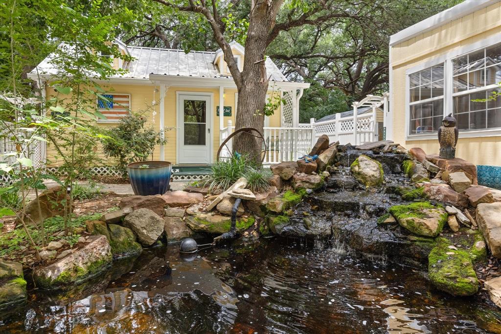 Crites - Commercial Sale