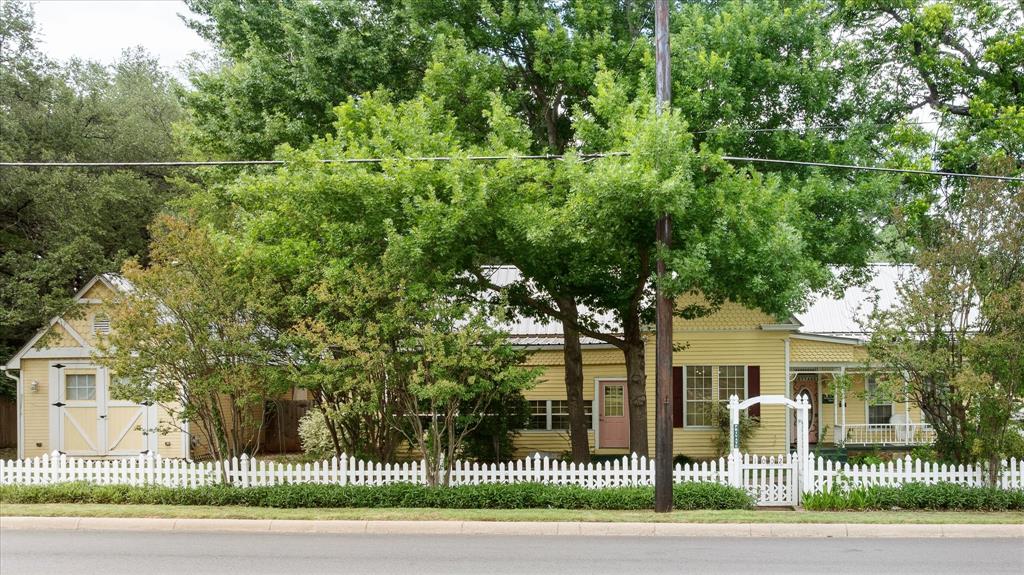 Crites - Commercial Sale