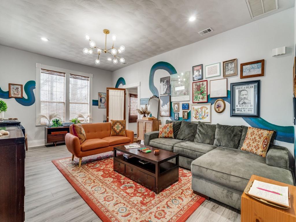 Crites - Commercial Sale