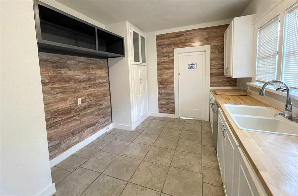 S & B W - Residential