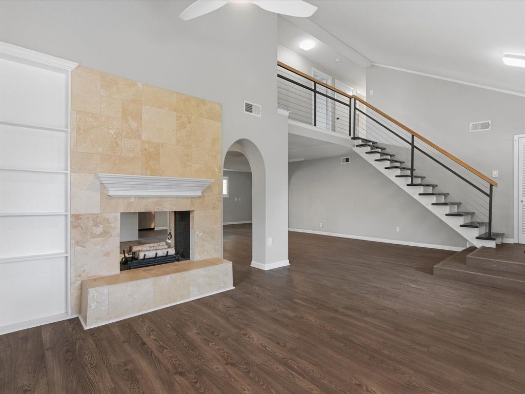 1109 Hadrian Court