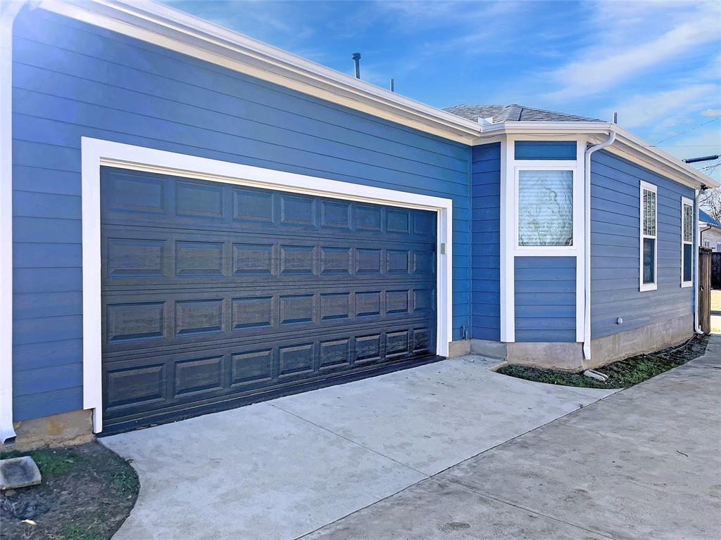 Mansfield City of - Residential Lease