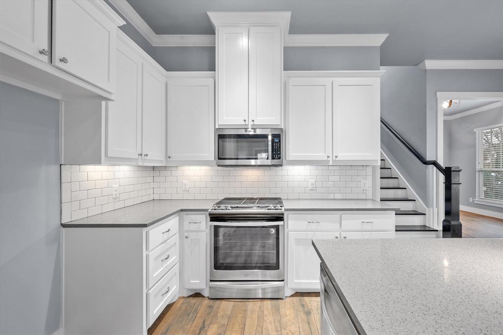 Mansfield City of - Residential Lease