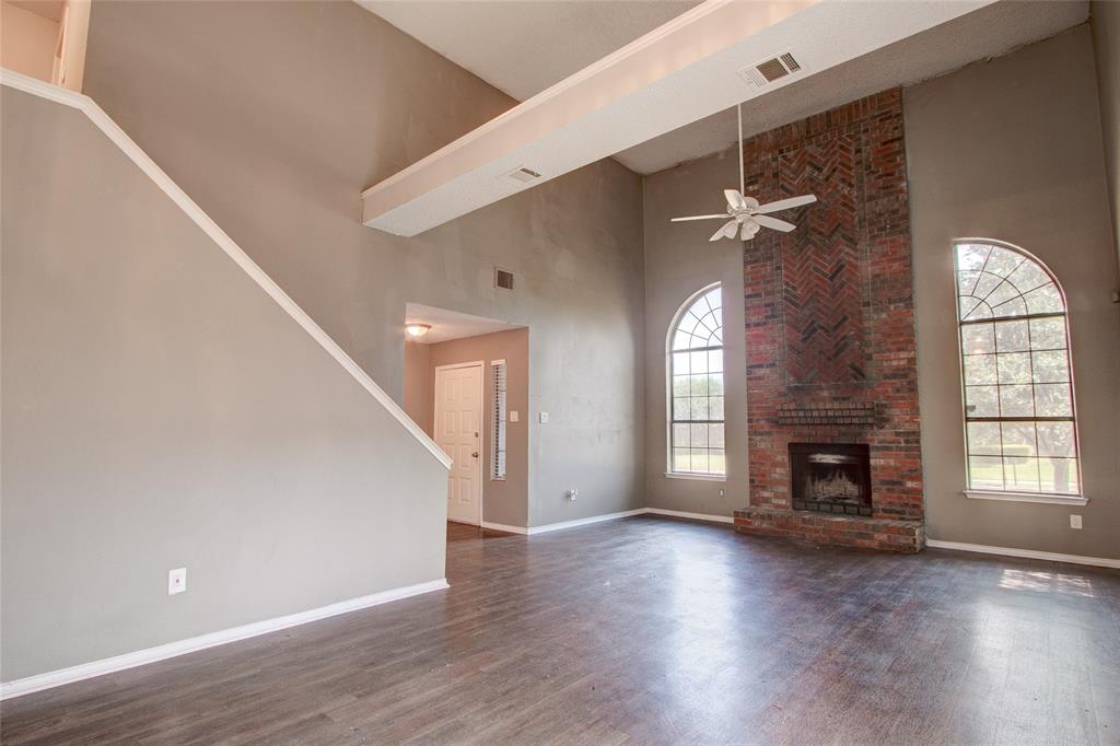 1109 Harvest Hill Lane