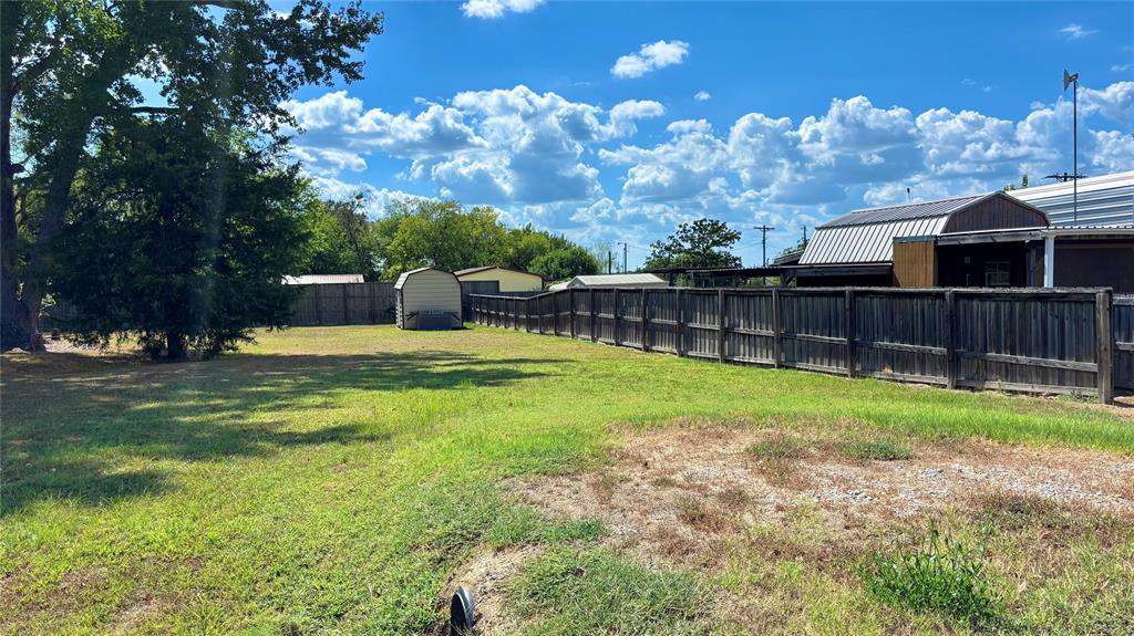 555 Arapaho Drive