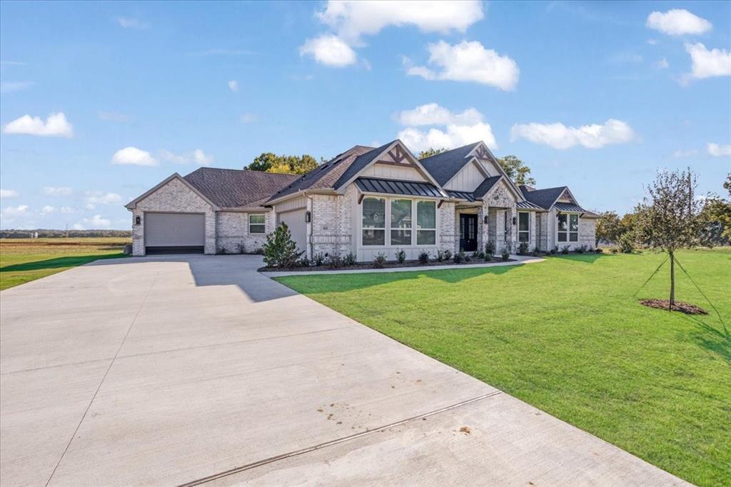 40 Luther Lane