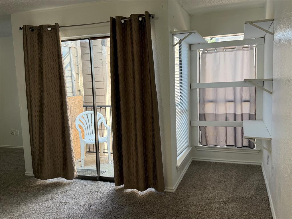 Richland Trace Condos - Residential