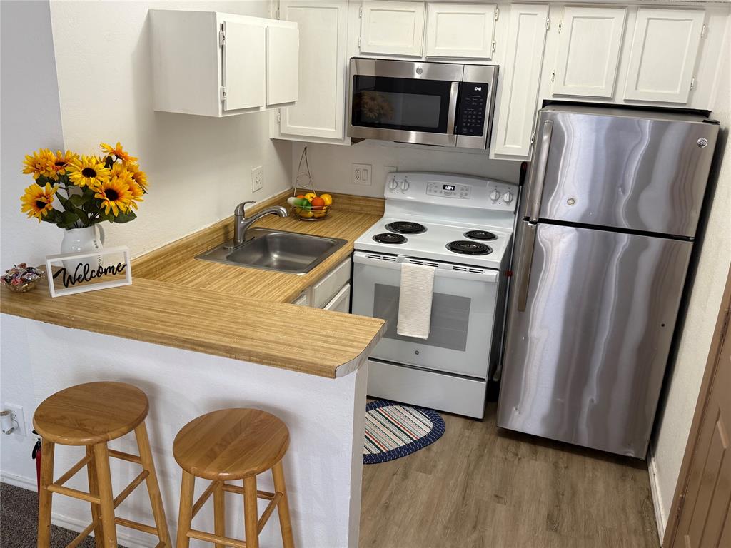 Richland Trace Condos - Residential