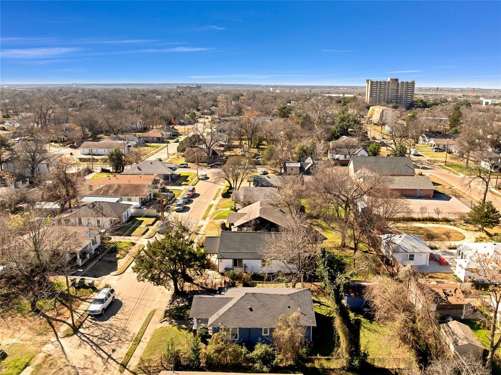 SOUTH SIDE - Residential