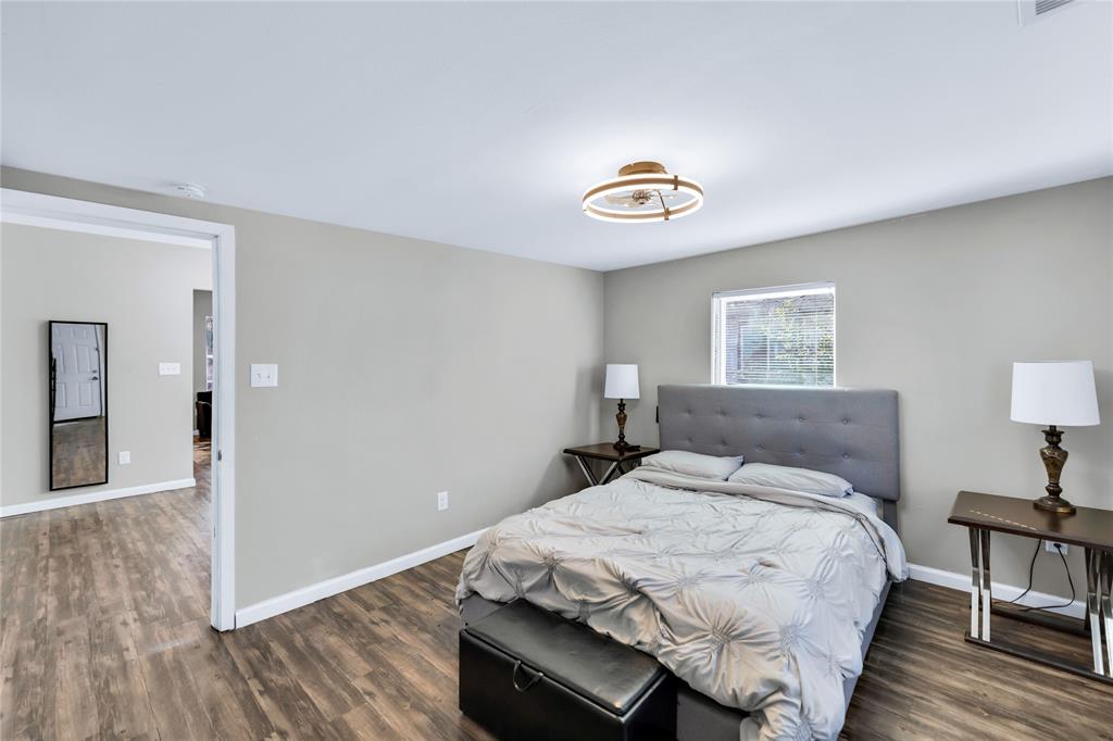 SOUTH SIDE - Residential