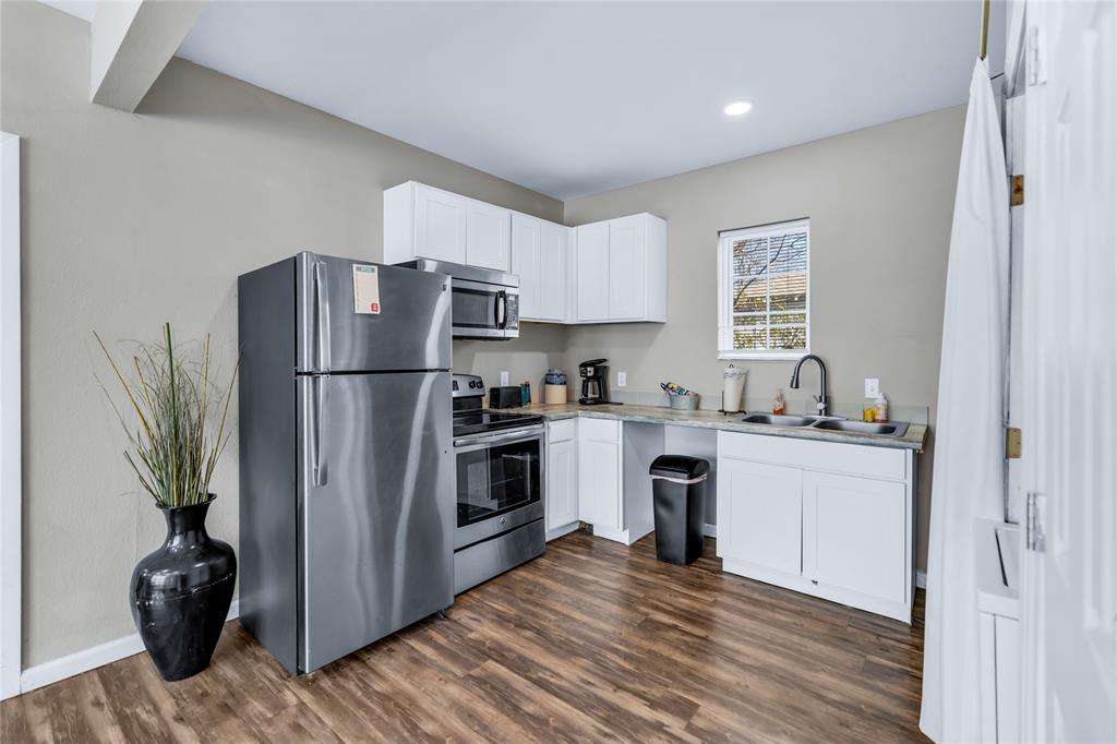 SOUTH SIDE - Residential