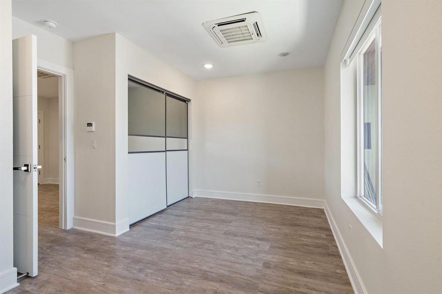 Welcome to 4625 Virginia Ave, a newly updated one bedroom, one bathroom apartment for rent. This property is perfect for those looking for a comfortable and convenient place to call home.

The apartment has been recently updated with fresh paint and new flooring throughout. The bedroom is spacious and bright, and features plenty of space. The kitchen has been upgraded with stainless steel appliances, and is perfect for those who love to cook. The bathroom is modern and includes a shower. The unit also features a stackable washer and dryer.

The apartment complex also includes a gated parking area, making it easy and safe for you to park your car. 

This apartment is available for rent. This is an amazing deal for such a great property. Don’t miss out on this opportunity and schedule a tour today!