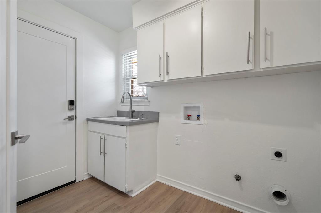 Lovers Lane East - Residential