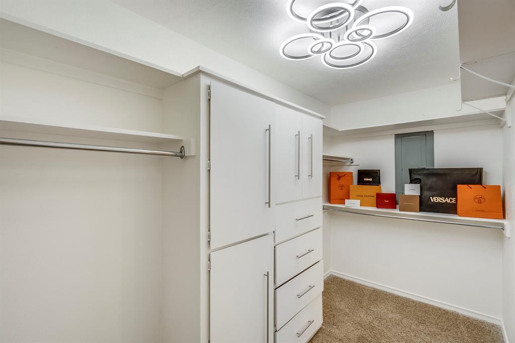 Lovers Lane East - Residential