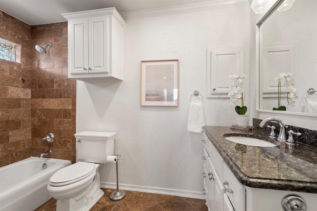 Lovers Lane East - Residential