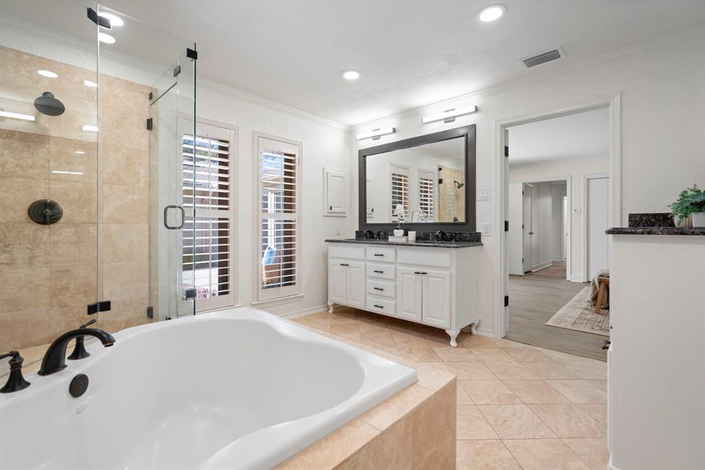 Lovers Lane East - Residential