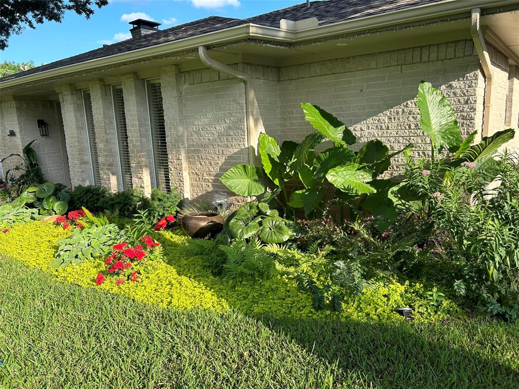 Lovers Lane East - Residential