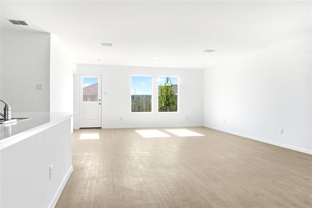 Landing At Creekside - Residential Lease